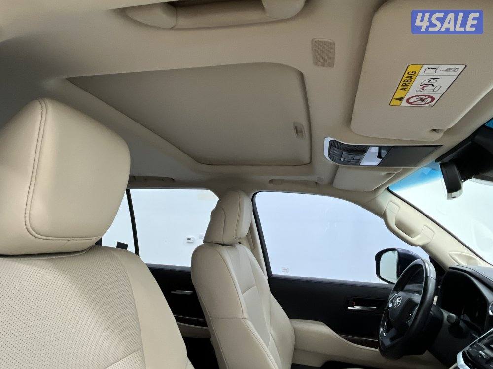 TOYOTA LAND CRUISER 24L3T-GXRAL_N8