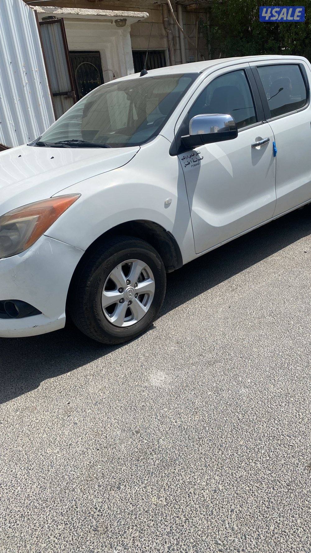 وانيت ٢٠١٥قيرعادي نظيف شرط الفحص تكييف ثلج استعمال يومي2