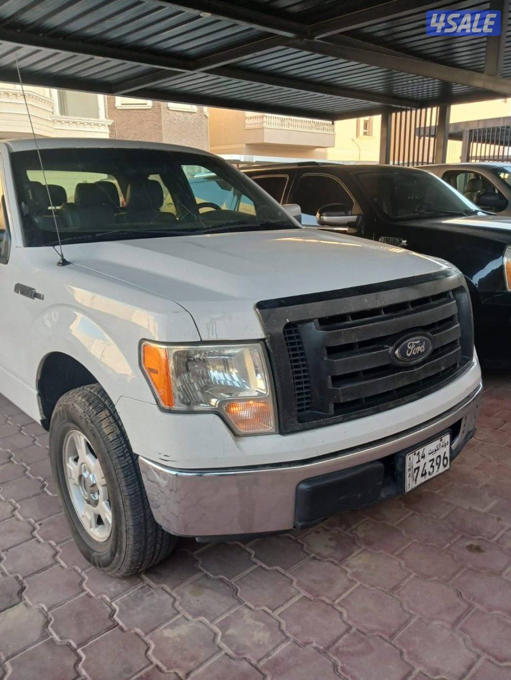 وانيت فورد 150 LTX موديل 2012 ماشي 380 الف0