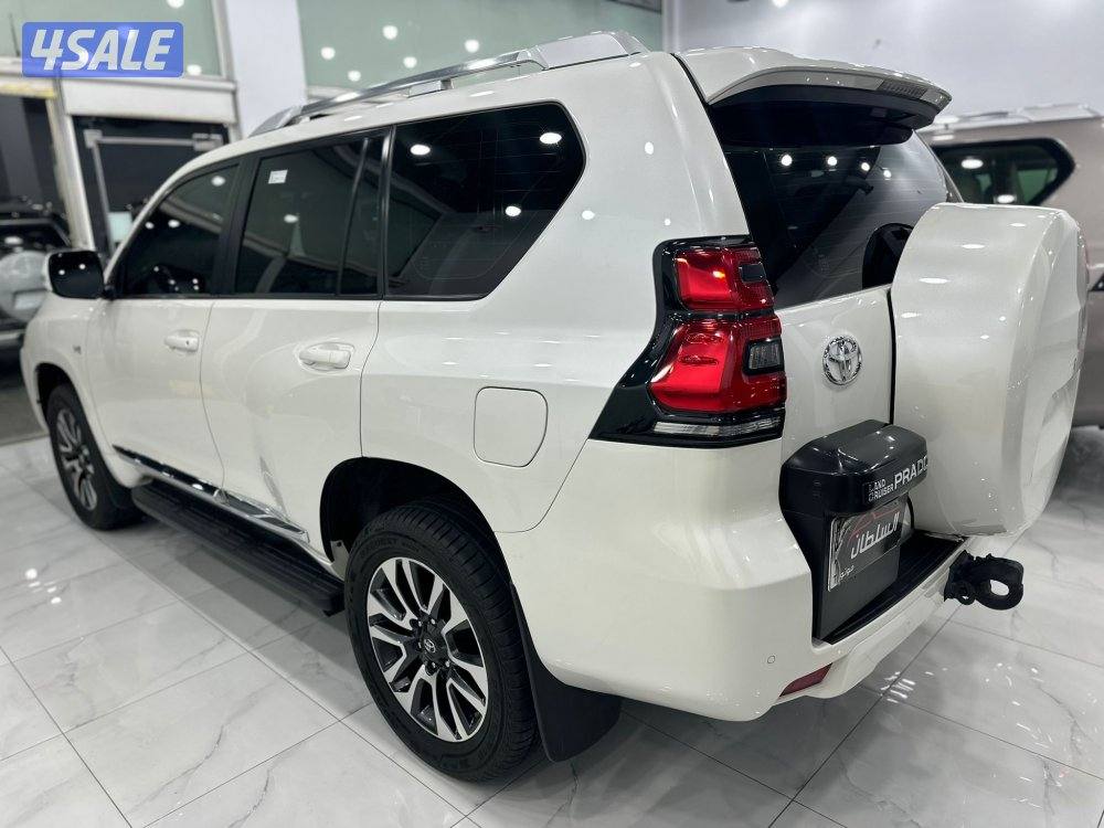 برادو TXL موديل ٢٠٢٢ وارد الساير ٦ سلندر ماشي ٣٠ ألف كم3