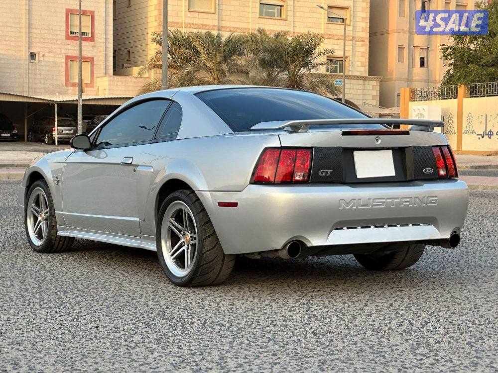 فورد 
موستينج 
موديل : 1999
8 سلندر3