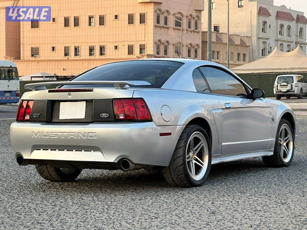 فورد 
موستينج 
موديل : 1999
8 سلندر4