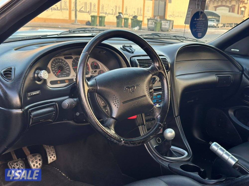 فورد 
موستينج 
موديل : 1999
8 سلندر8