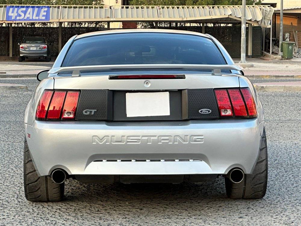 فورد 
موستينج 
موديل : 1999
8 سلندر7