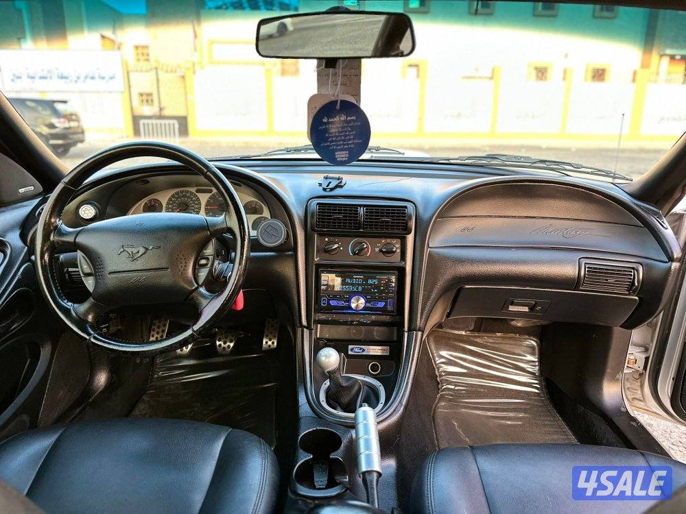 فورد 
موستينج 
موديل : 1999
8 سلندر10