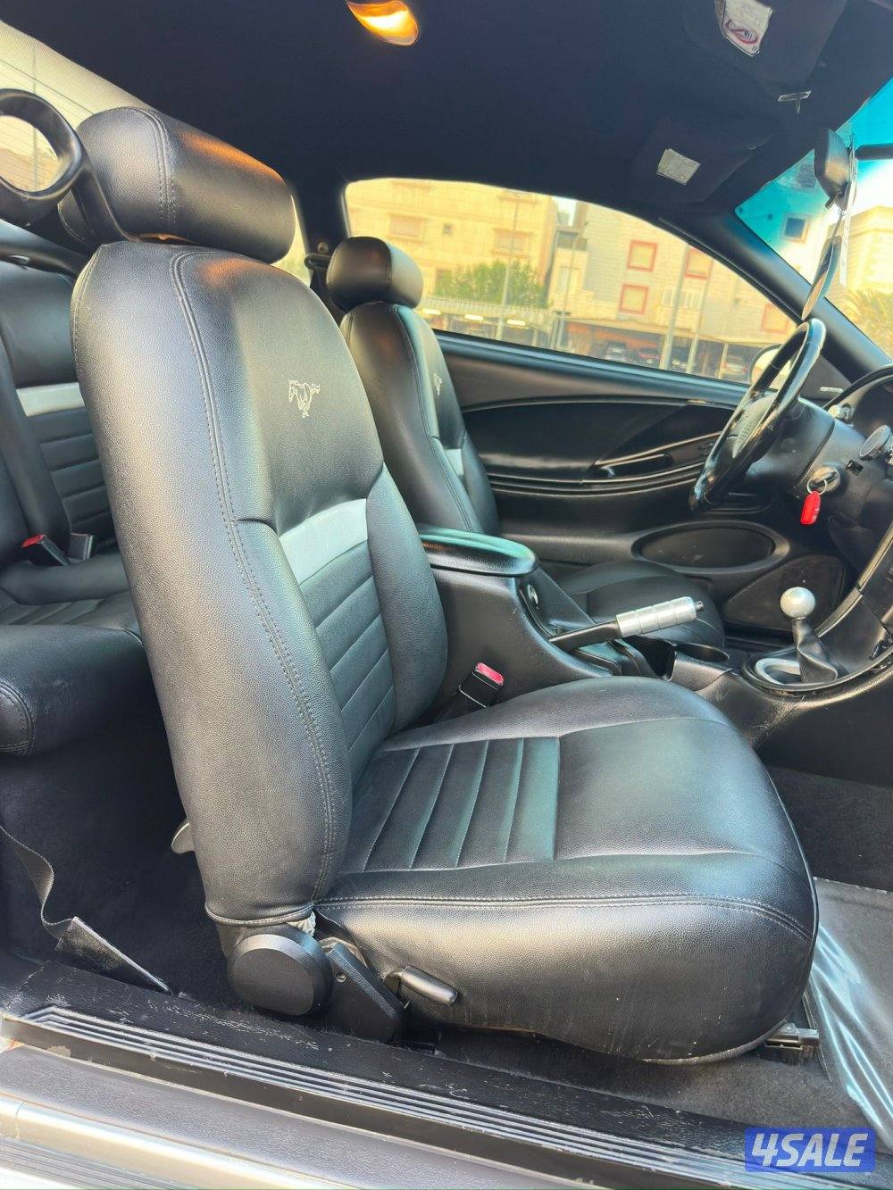 فورد 
موستينج 
موديل : 1999
8 سلندر12