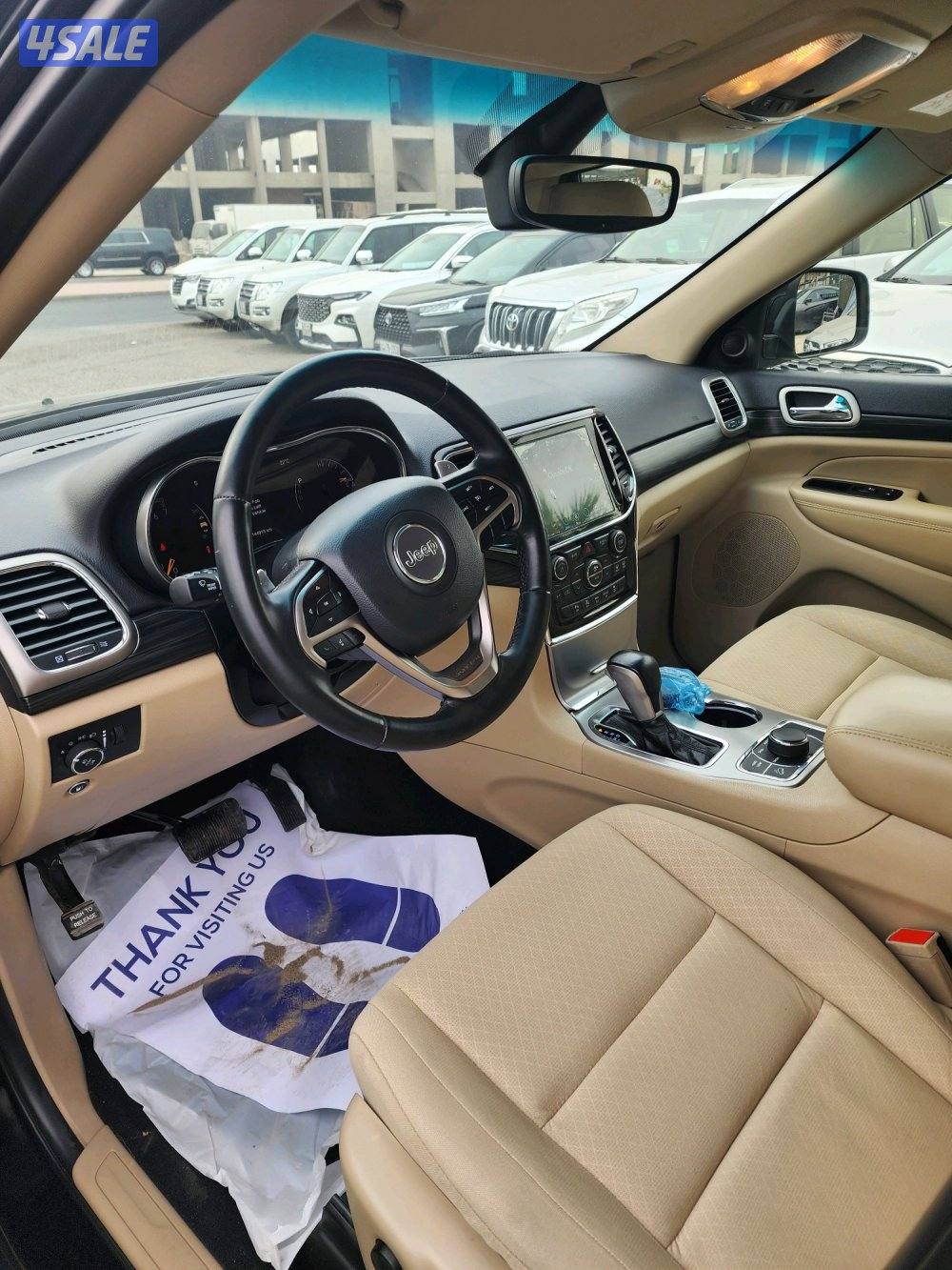 جراند شيروكي لاريدو7