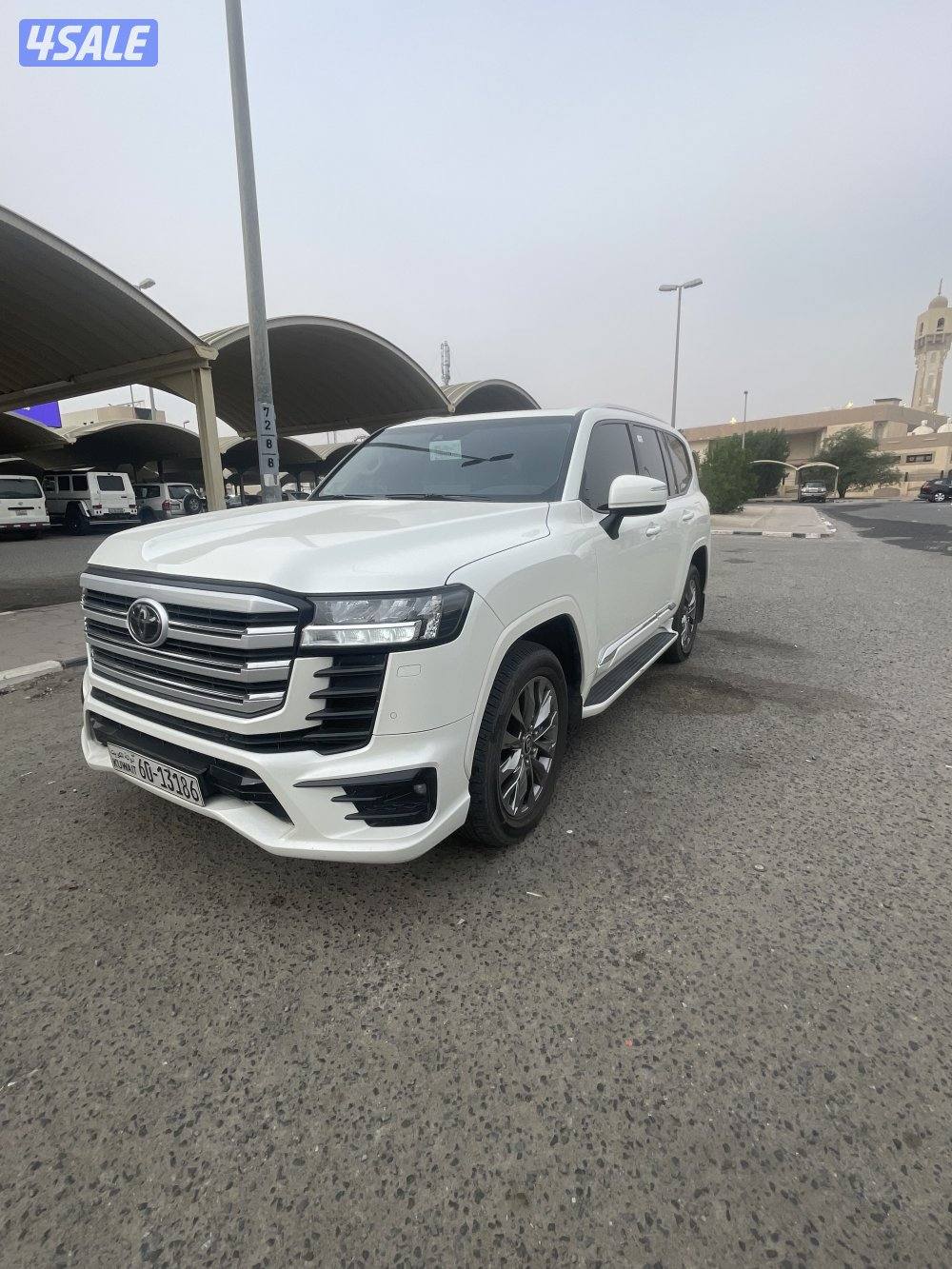 للبيع لاندكروزر ايرو اس تون تيربو ٢٠٢٣ gxr  شرط الفحص صبغ الوكاله0