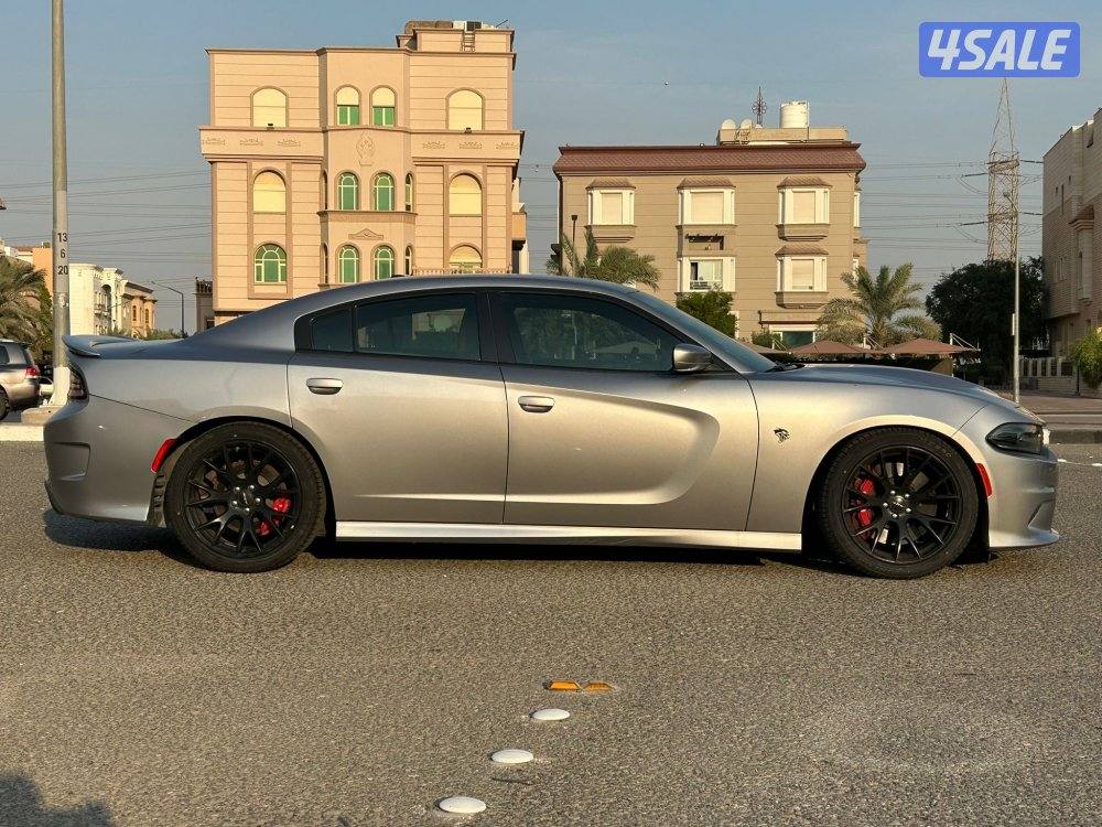 هيلكات SRT موديل 2016 ماشي 35 الف4