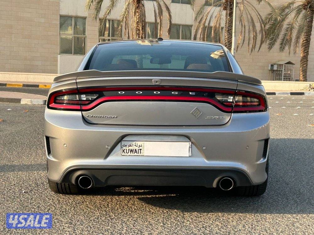 هيلكات SRT موديل 2016 ماشي 35 الف7