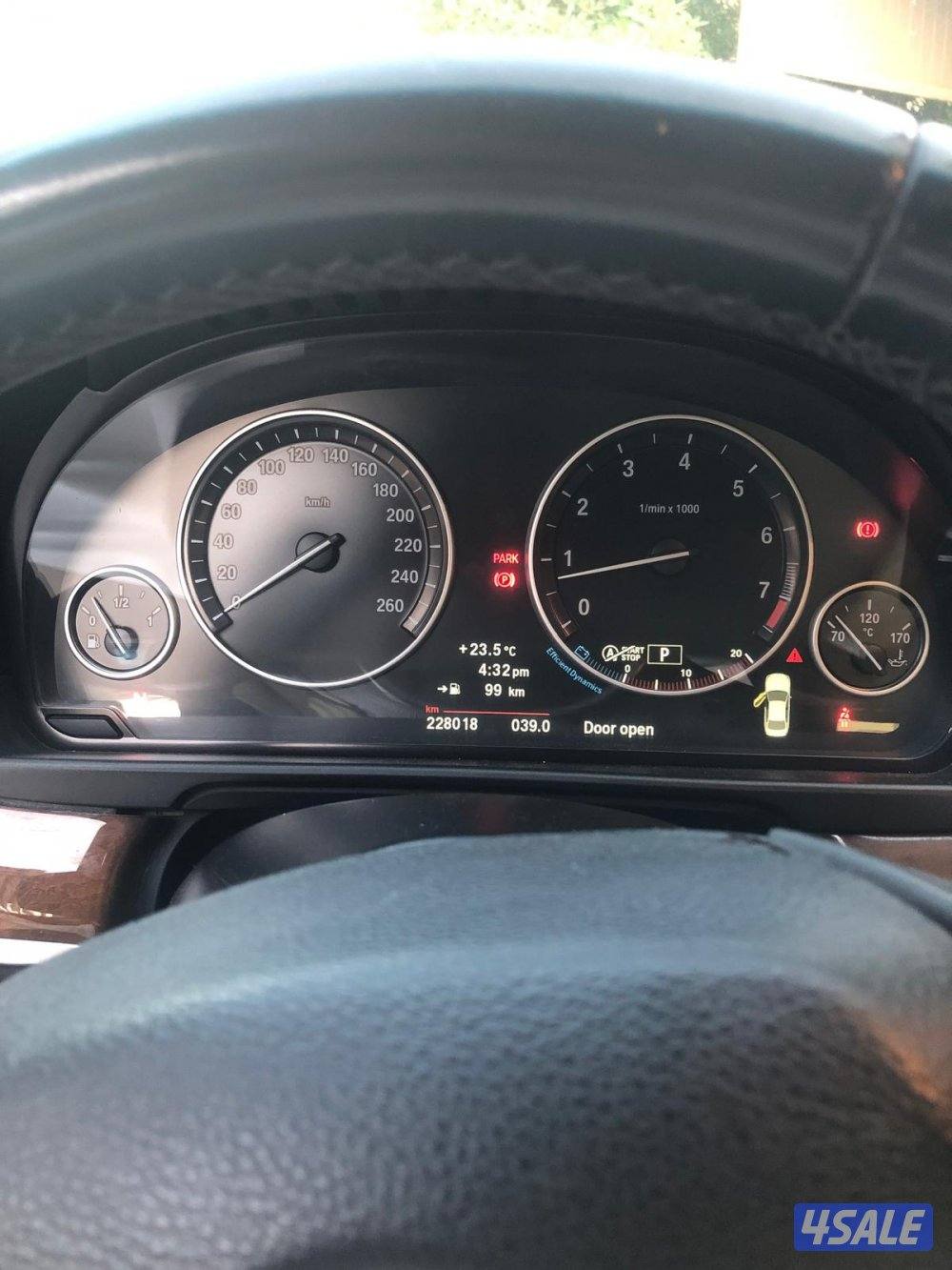 BMW 520i شرط الفحص ٢٠١٣6