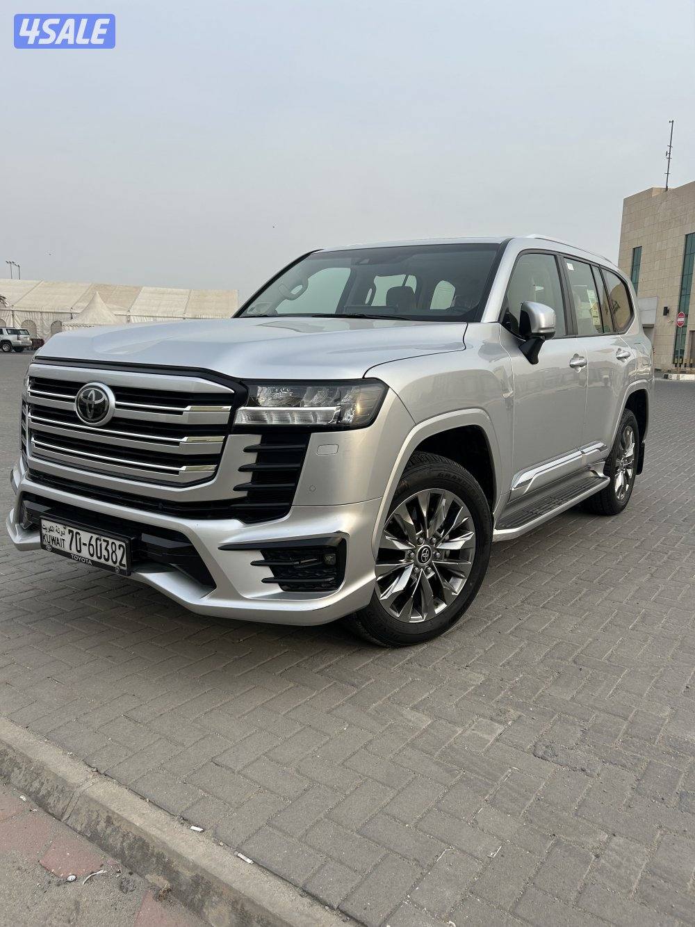 للبيع لاندكروزر GXR تون تيربو 20230