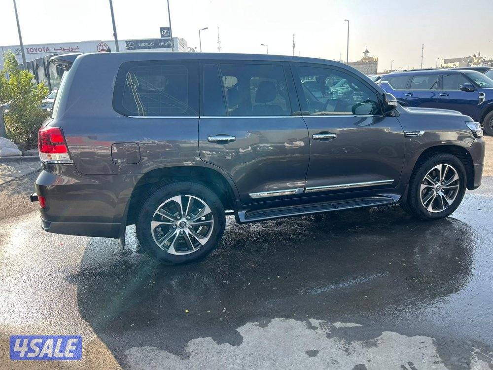 لاند كروزر GX.R-قراند تورينق .V83