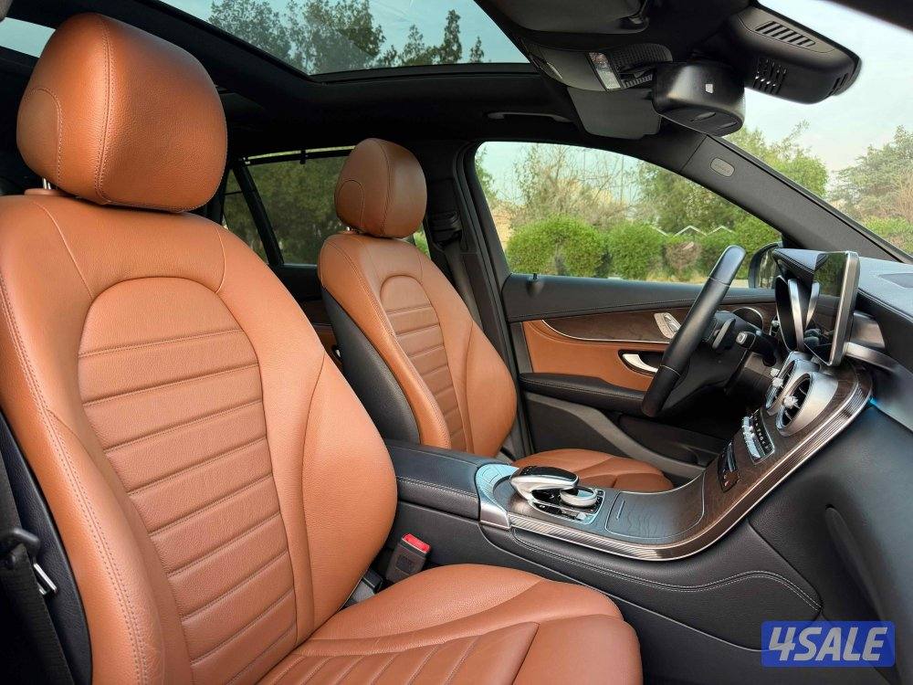 للبيع مرسيدس GLC250 ‎‏ بدي كت AMG موديل 2019 وارد الملا8