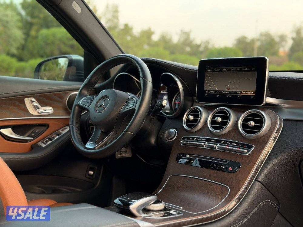 للبيع مرسيدس GLC250 ‎‏ بدي كت AMG موديل 2019 وارد الملا9