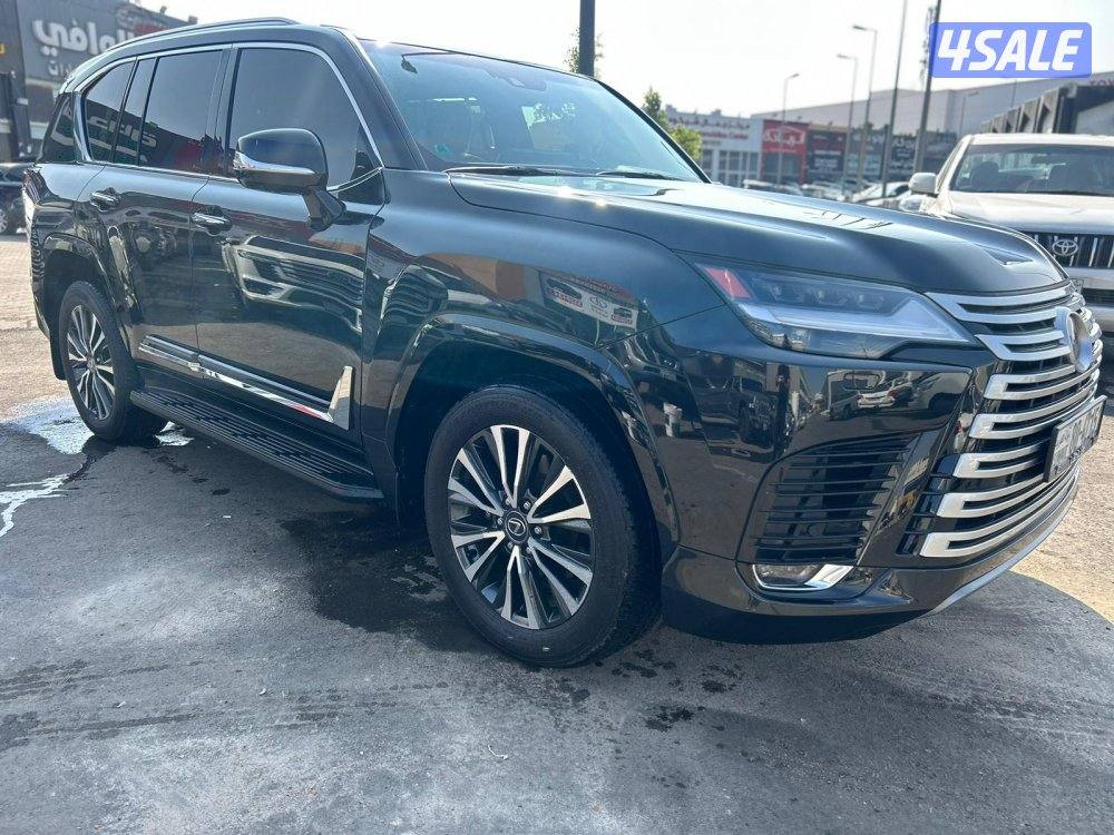 لكزس LX600 درجة ثانيه  twinturbo .V61