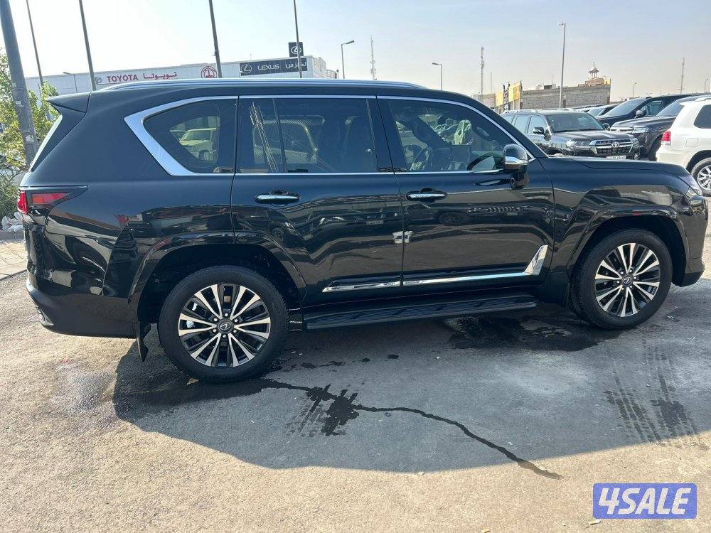 لكزس LX600 درجة ثانيه  twinturbo .V63