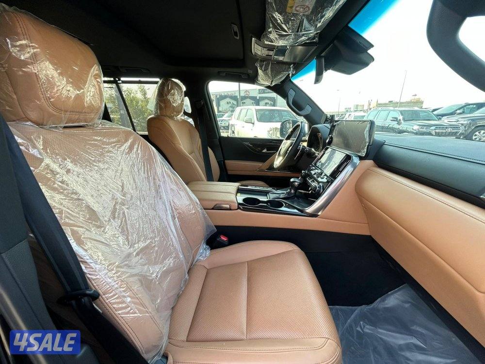 لكزس LX600 درجة ثانيه  twinturbo .V65