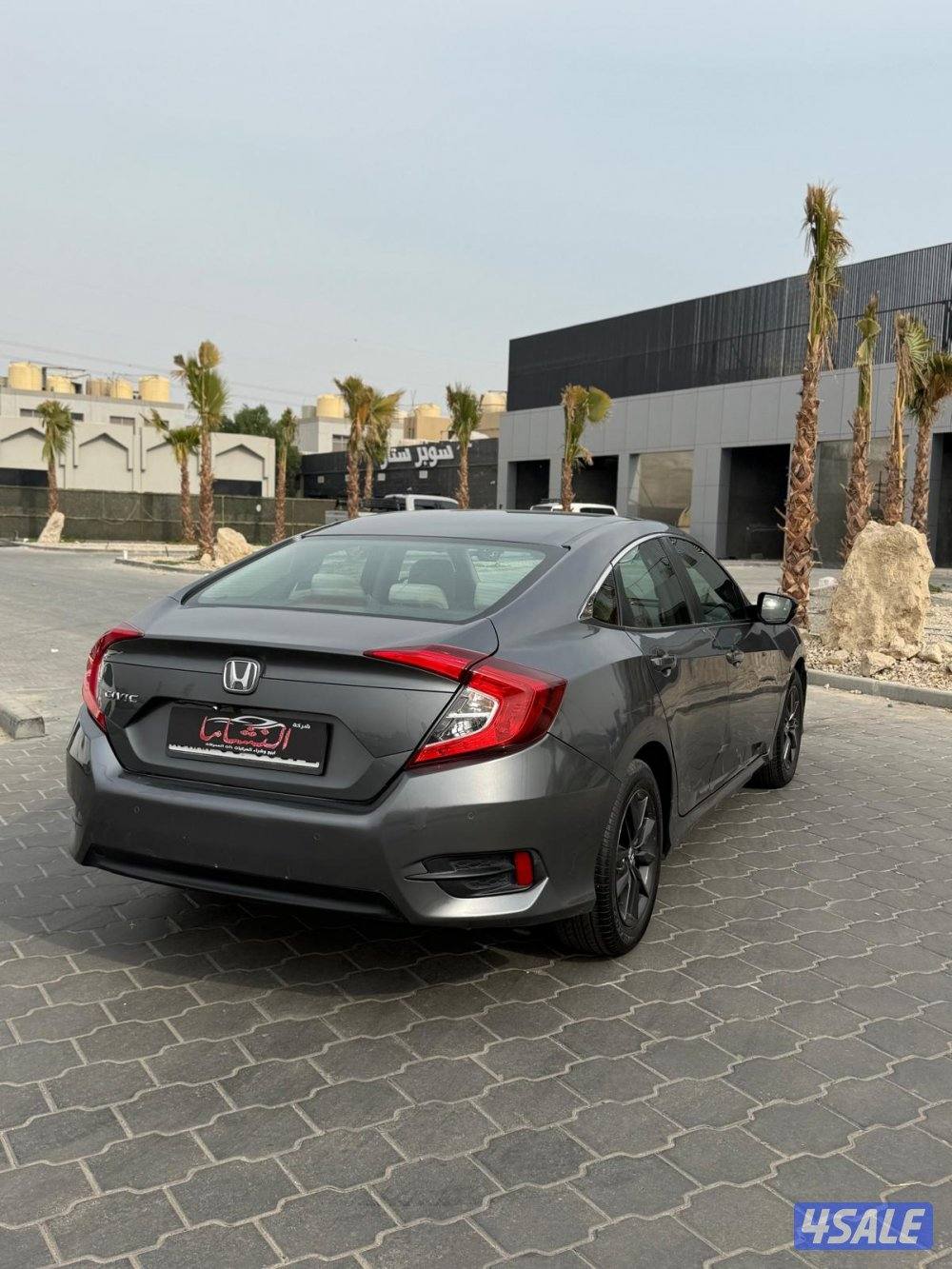 النشاما لبيع وشراء هوندا سفيك4