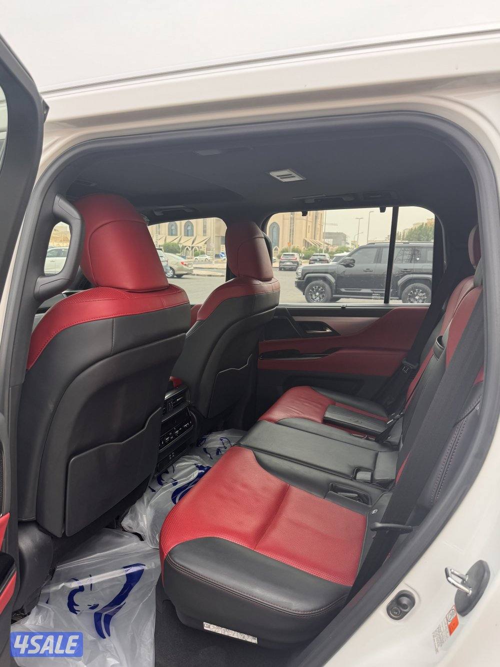 جيب لكزس ٢٠٢٣ المالك الاول ممشى ١٩٥ الف1