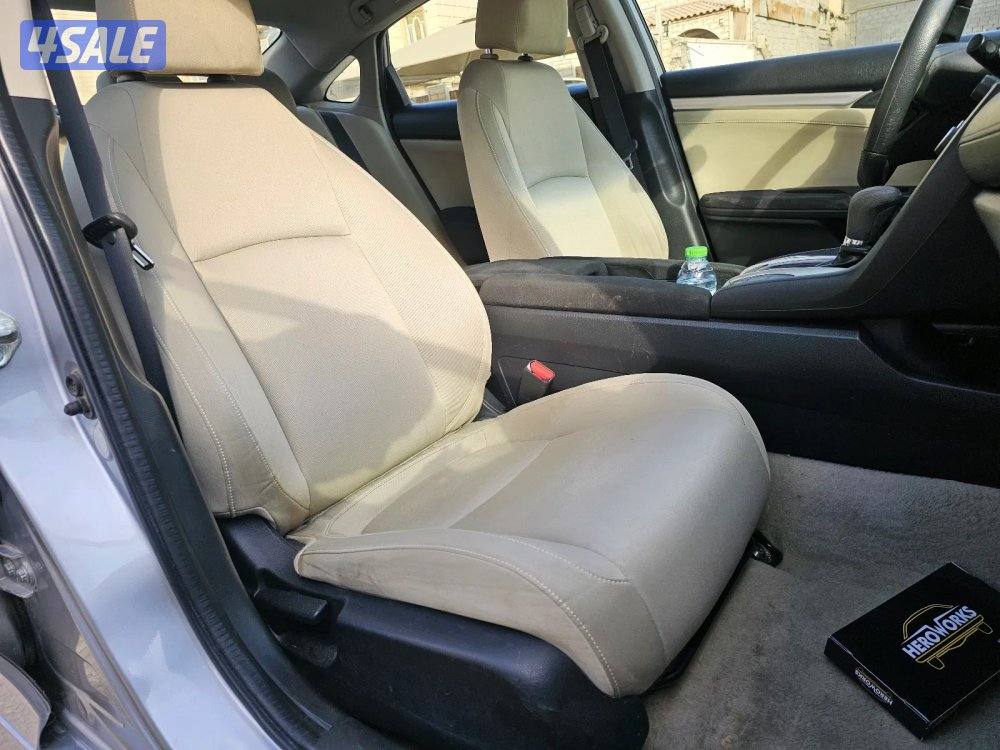 Honda Civic LX 20179