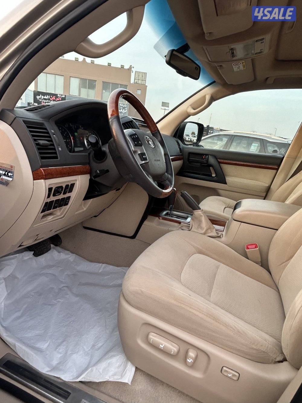 للبيع لاند كروزر 20149