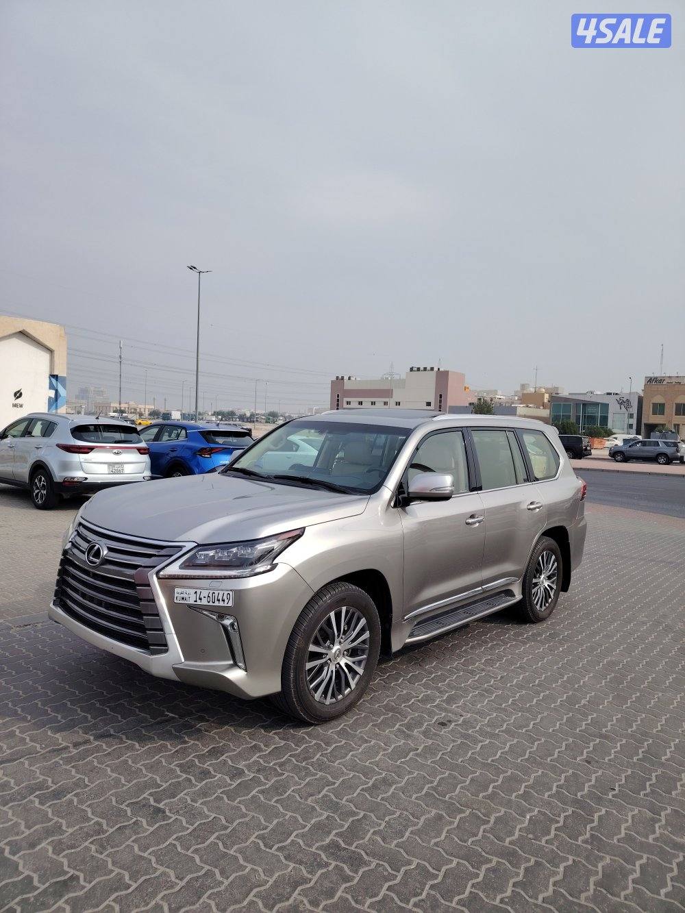 لكزسLX570 ٢٠١٦ الساير ماشي٩١ الف0