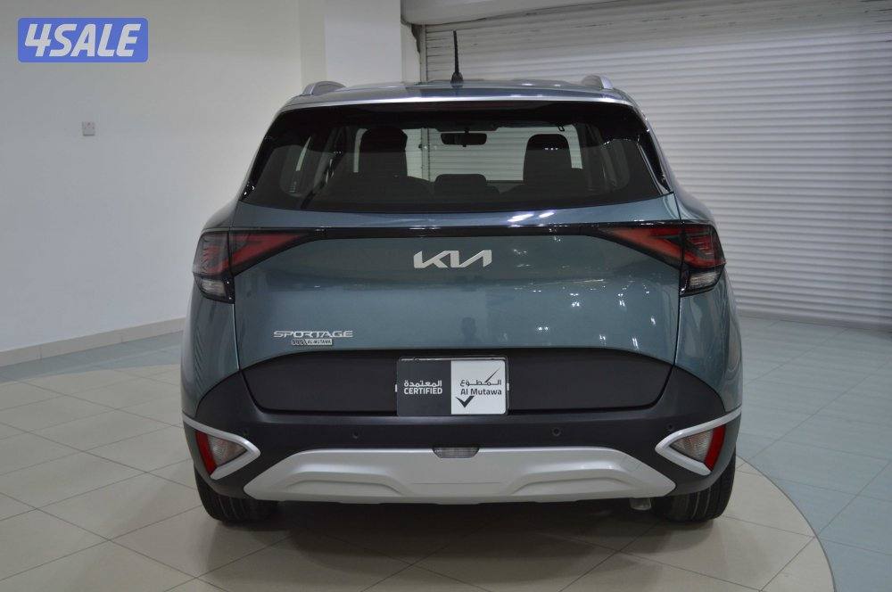 Kia Sportage 2023 – 2.0L 4-Cylinder (Excellent Condition)2