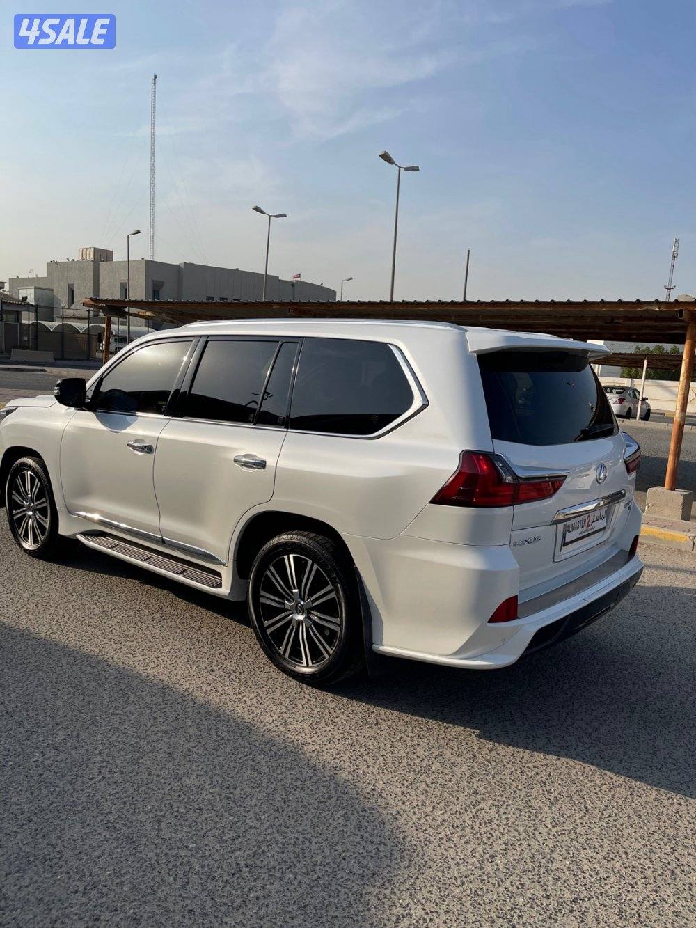 لكزس LX570 وارد الخليج صبغ الوكاله شرط الفحص2