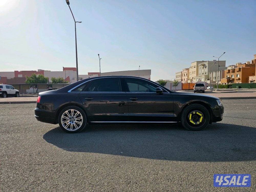 Audi A8 L6