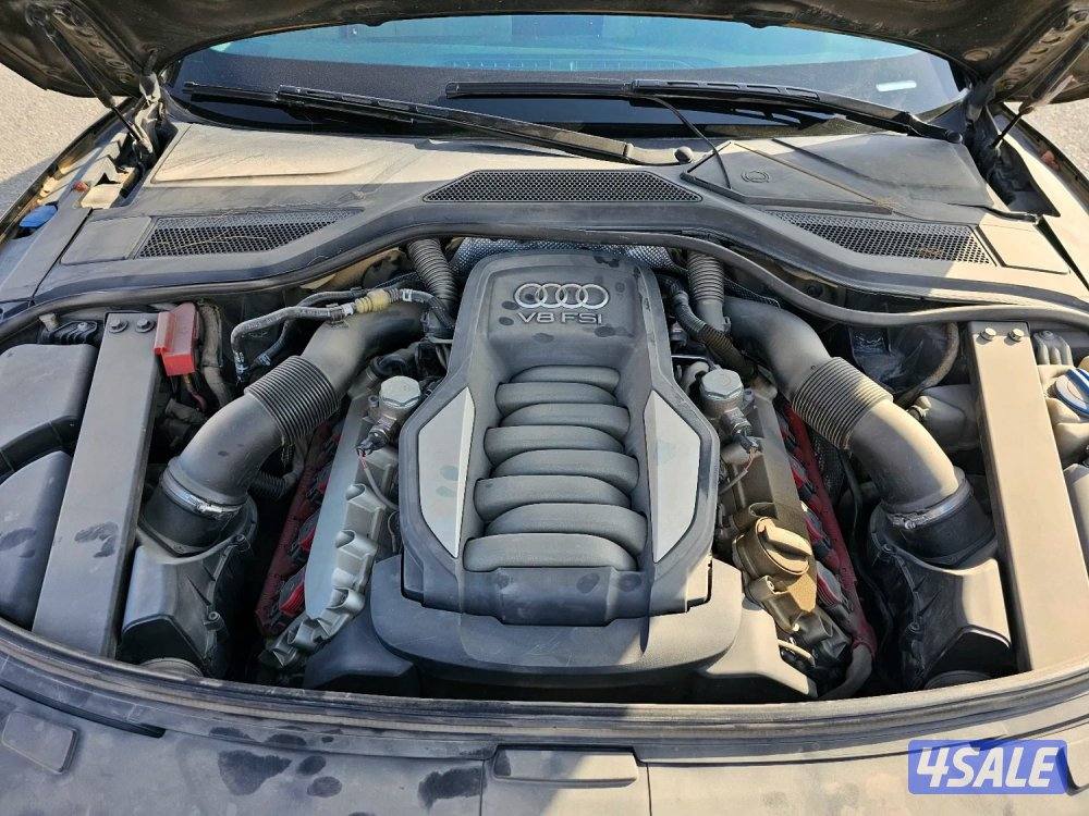 Audi A8 L7