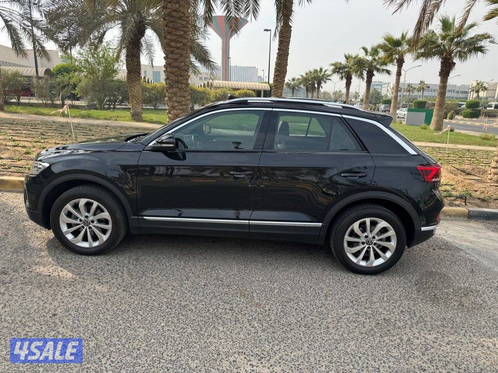 فولكس 1.4 T ROC تي روك 2024 ماشي 32 سيرفس وكاله تحت الكفاله نظيف جدا2