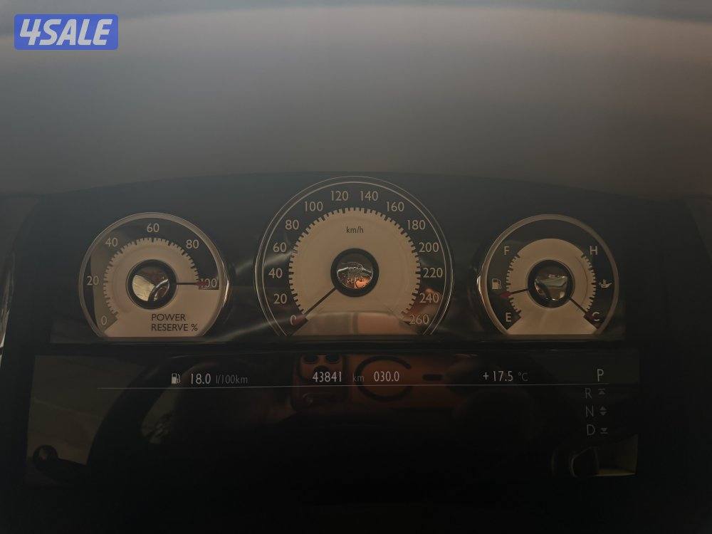 ROLLS ROYCE WRAITH _ عداد قليل _ وارد الغانم _ صبغ الوكاله اوردر خاص11