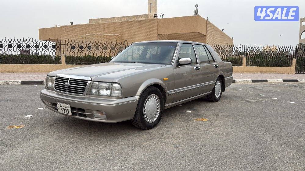 نيسان سدرك موديل 19992