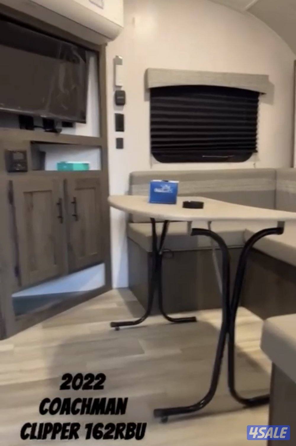 Caravan 2022 Excellent Condition2