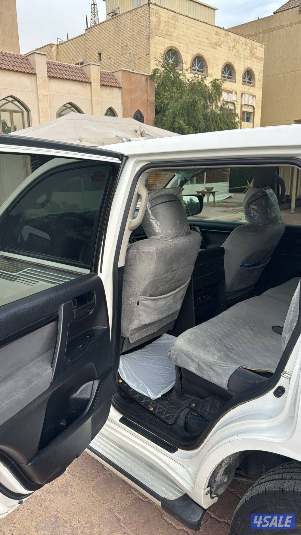 للبيع لاندكروزر ٢٠١٤10