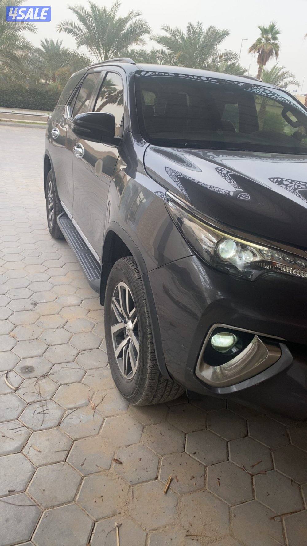 للبيع فورتنر صبغ وكاله5