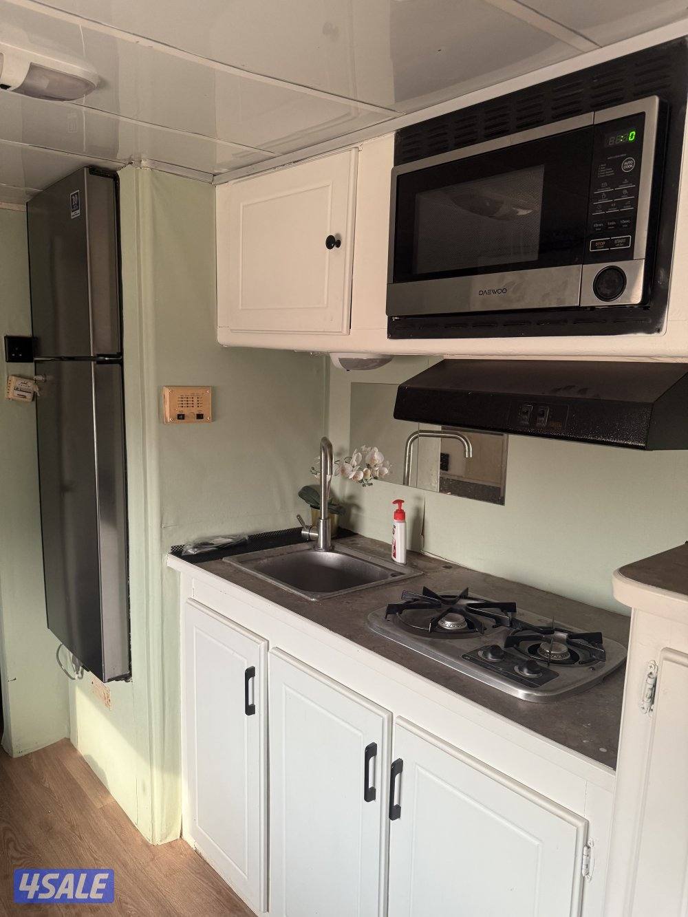 للبيع كرفان امريكي7