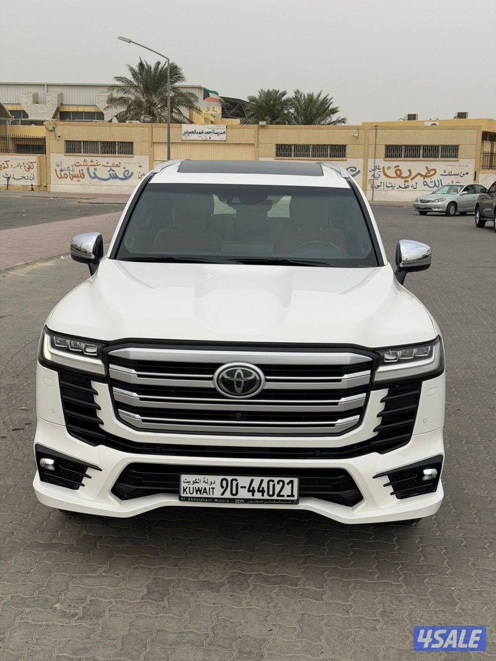 لاندكروزر 2022 VXR ايرو S تون تيربو اعلى درجه صبغ الوكاله شرط الفحص0