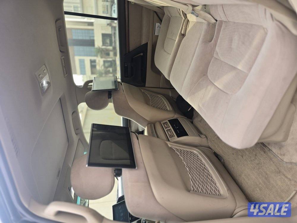 للبيع لاند كروزر ٢٠١٨ قابل للتفاوض5