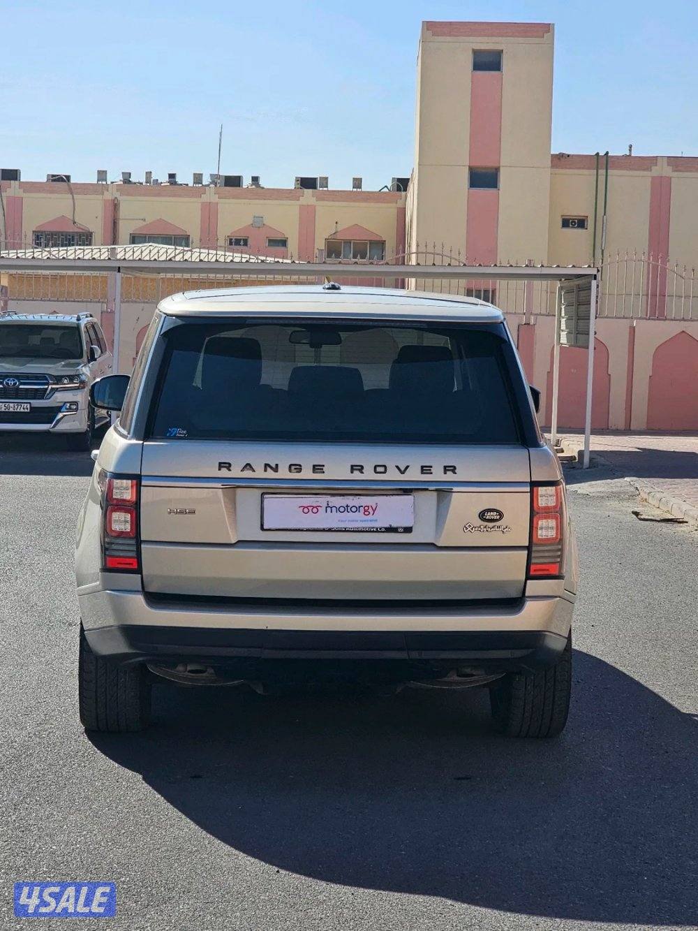 للبيع رينج روڤر ڤوج موديل 20142