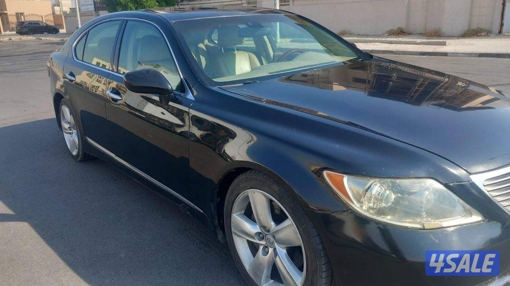 لكزس ٤٦٠ شورت0