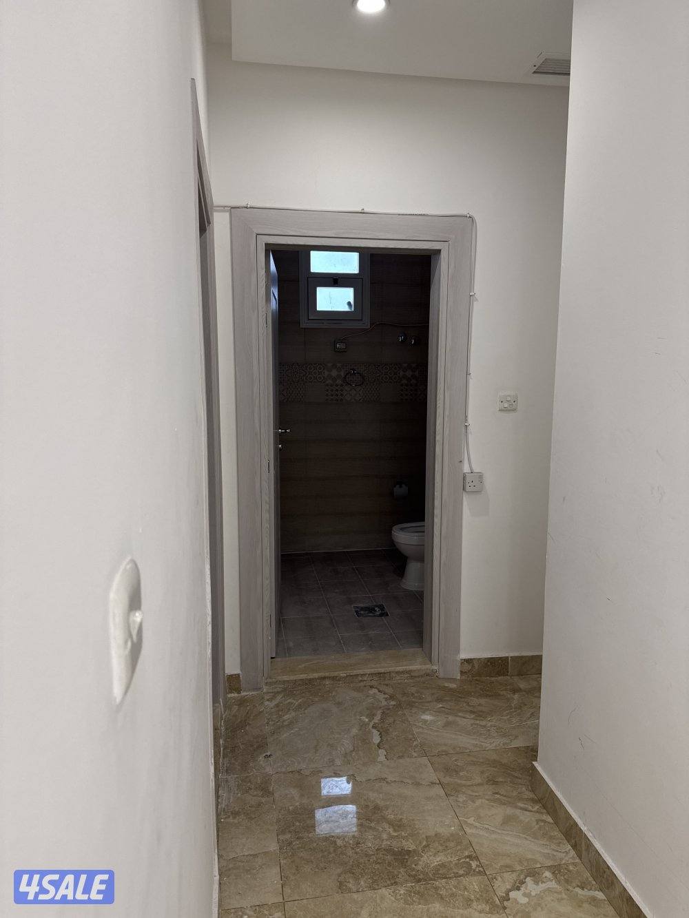 شقه ثلاث غرف5