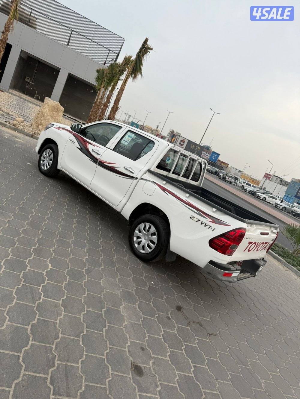 النشاما لبيع وشراء تويوتا هايلكس2