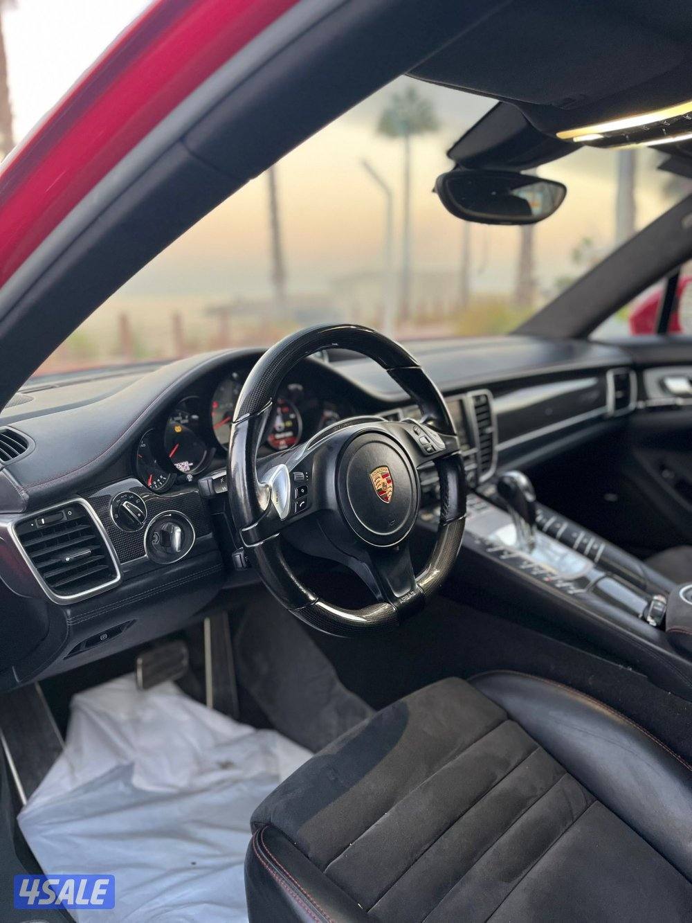 باناميرا GTS موديل 2016 / بحاله ممتازه4