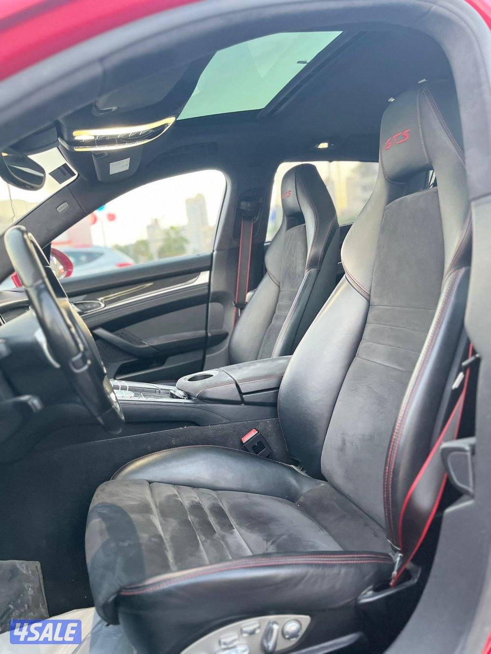 باناميرا GTS موديل 2016 / بحاله ممتازه6