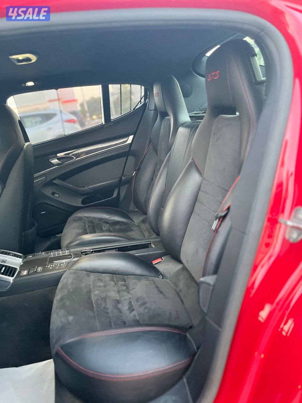 باناميرا GTS موديل 2016 / بحاله ممتازه7