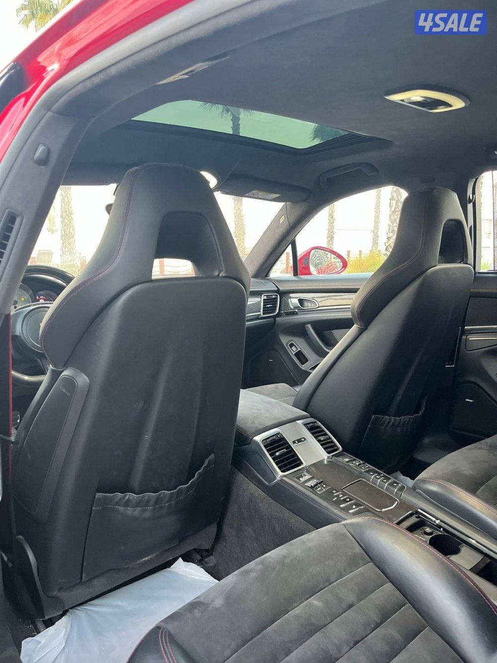 باناميرا GTS موديل 2016 / بحاله ممتازه10