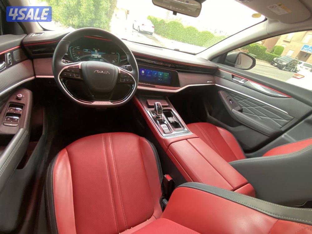 للبيع A60 اصفار6