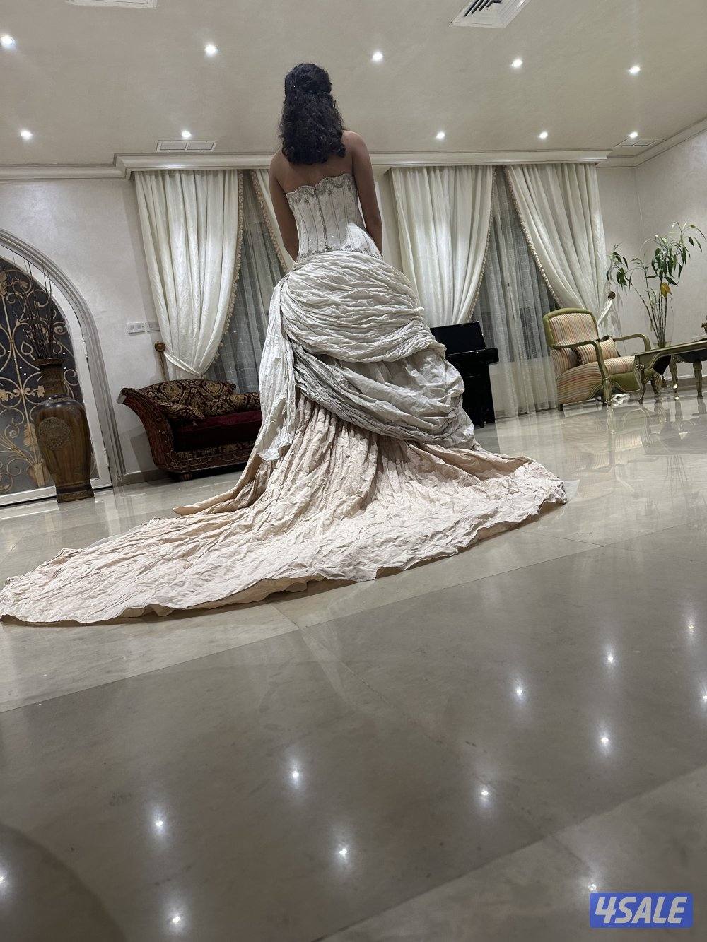 Engagement classic beautiful dress5